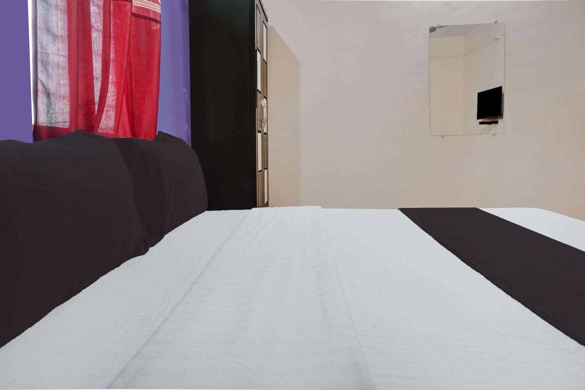 Hotel O Sky 7 Lodge Pimpalwandi Экстерьер фото