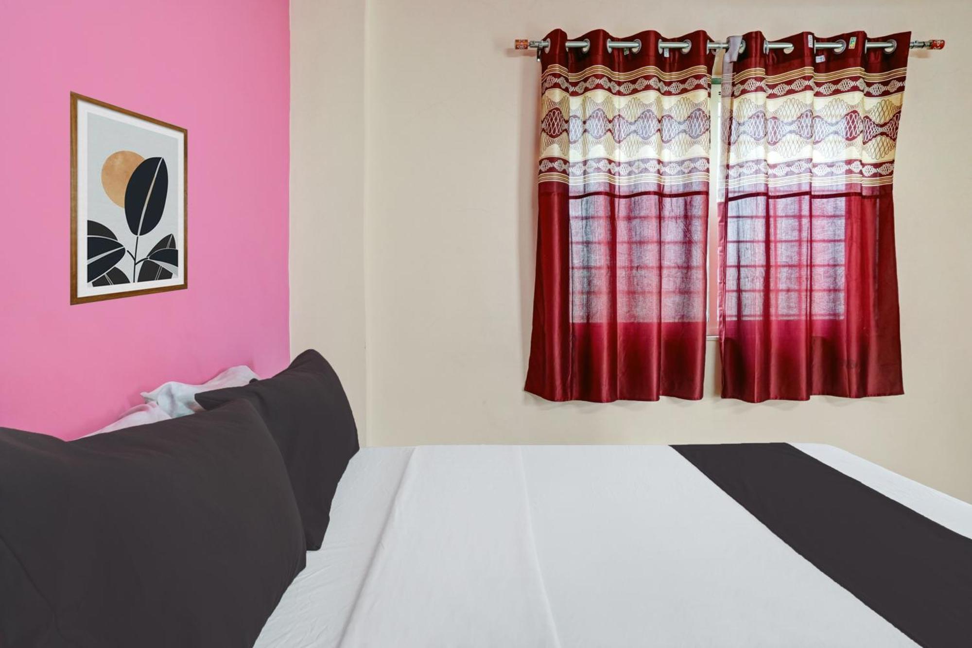 Hotel O Sky 7 Lodge Pimpalwandi Экстерьер фото