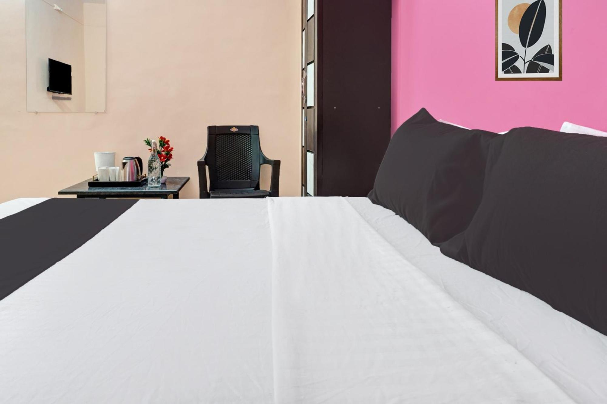 Hotel O Sky 7 Lodge Pimpalwandi Экстерьер фото
